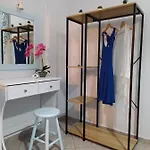 αυρα ενοικιαζόμενα - Avra To Let Maison d'hôtes