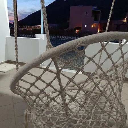 αυρα ενοικιαζόμενα - Avra To Let Guest house